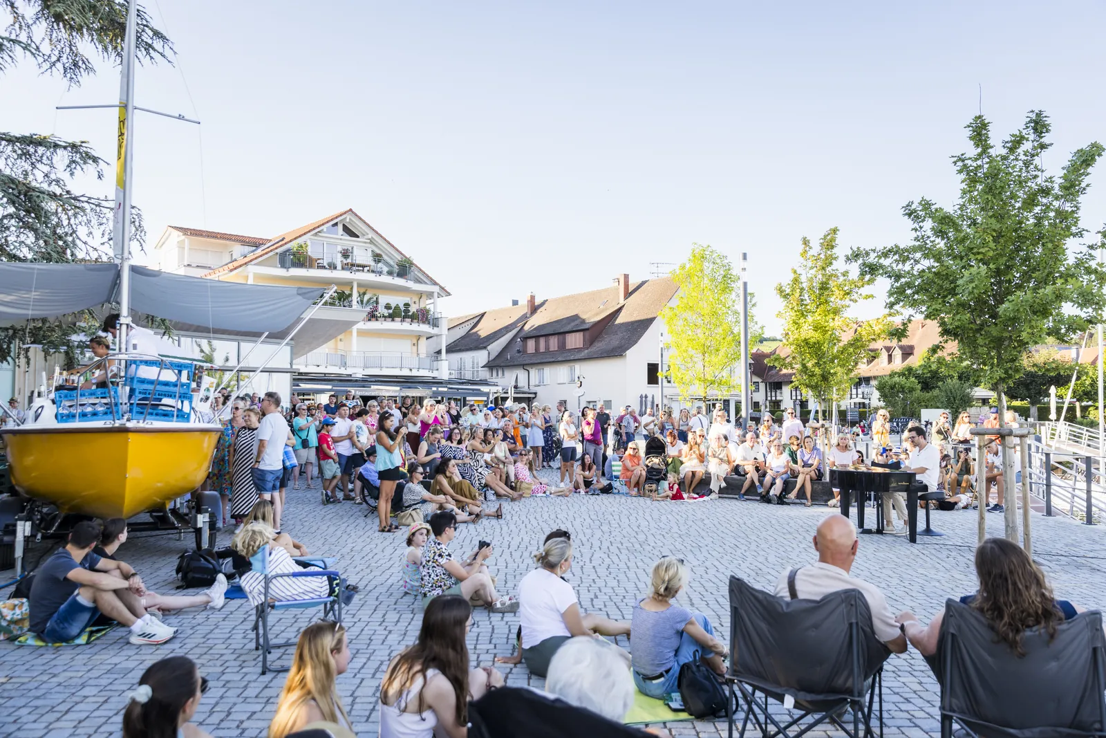 Sommerliches Lady Yellow Konzert mit Publikum